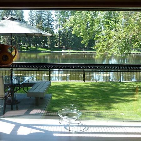 Mirror Pond Bungalow Bend Ngoại thất bức ảnh